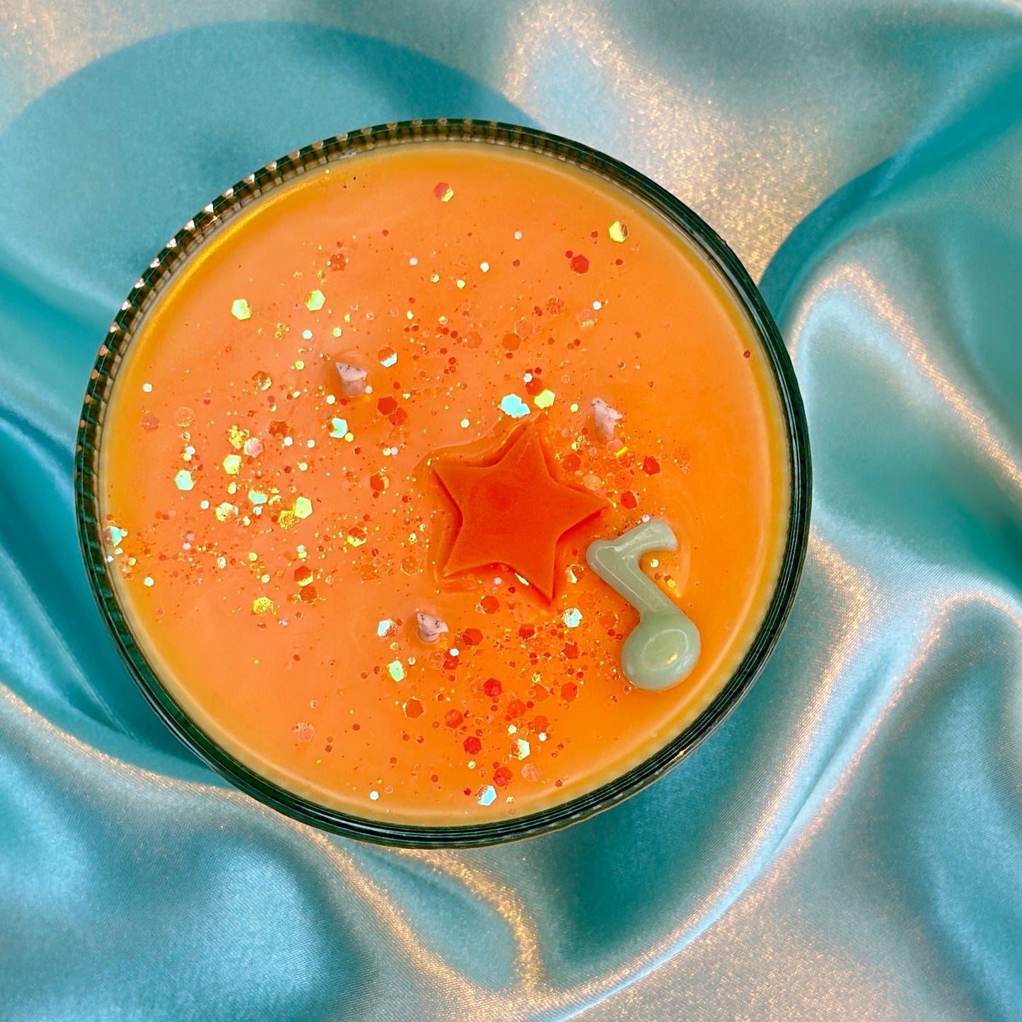 Showgirl's Glow Candle 💃🍊
