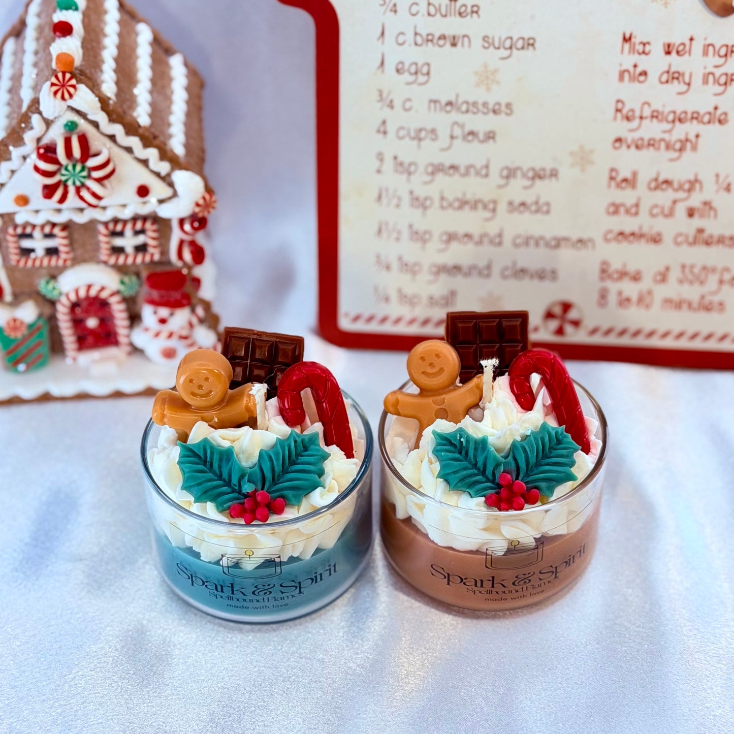 Sweet Holiday Mini Candles – Set of 2 🎄🍬