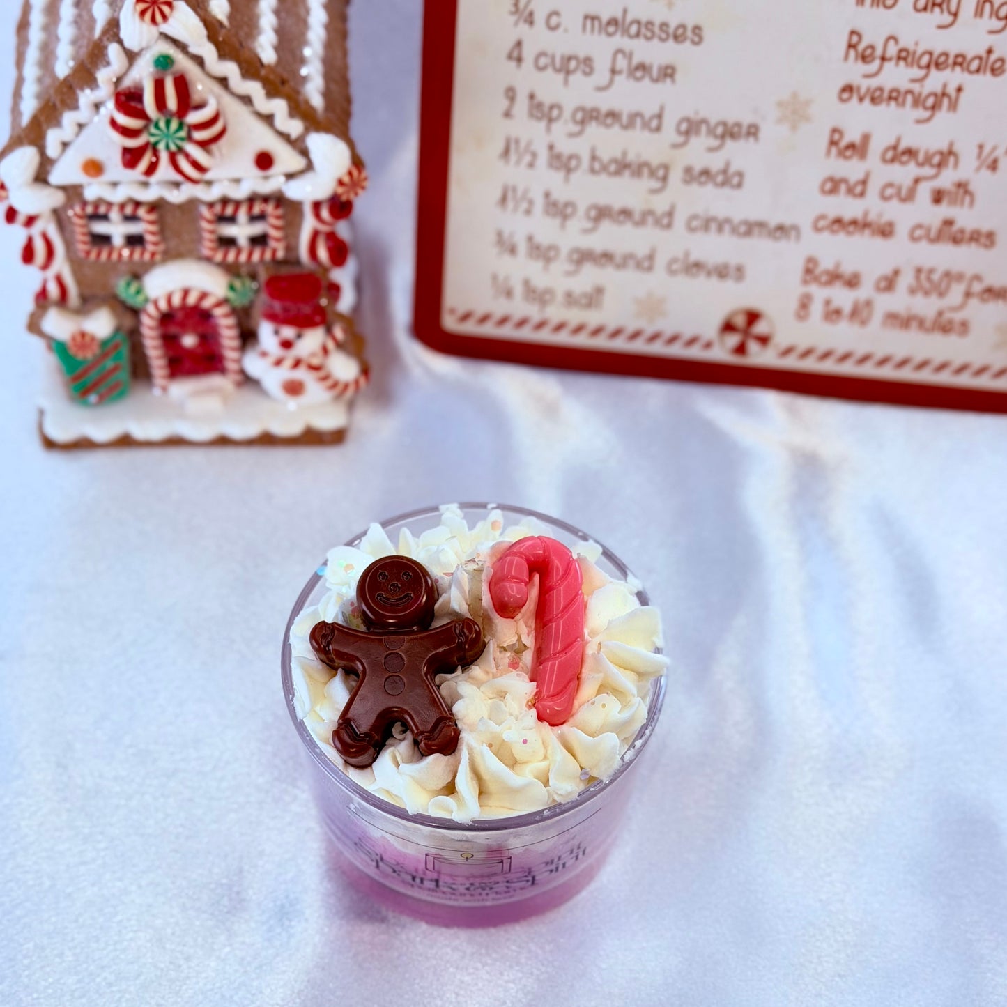SugarPink Gingerbread Candle ✨🍬