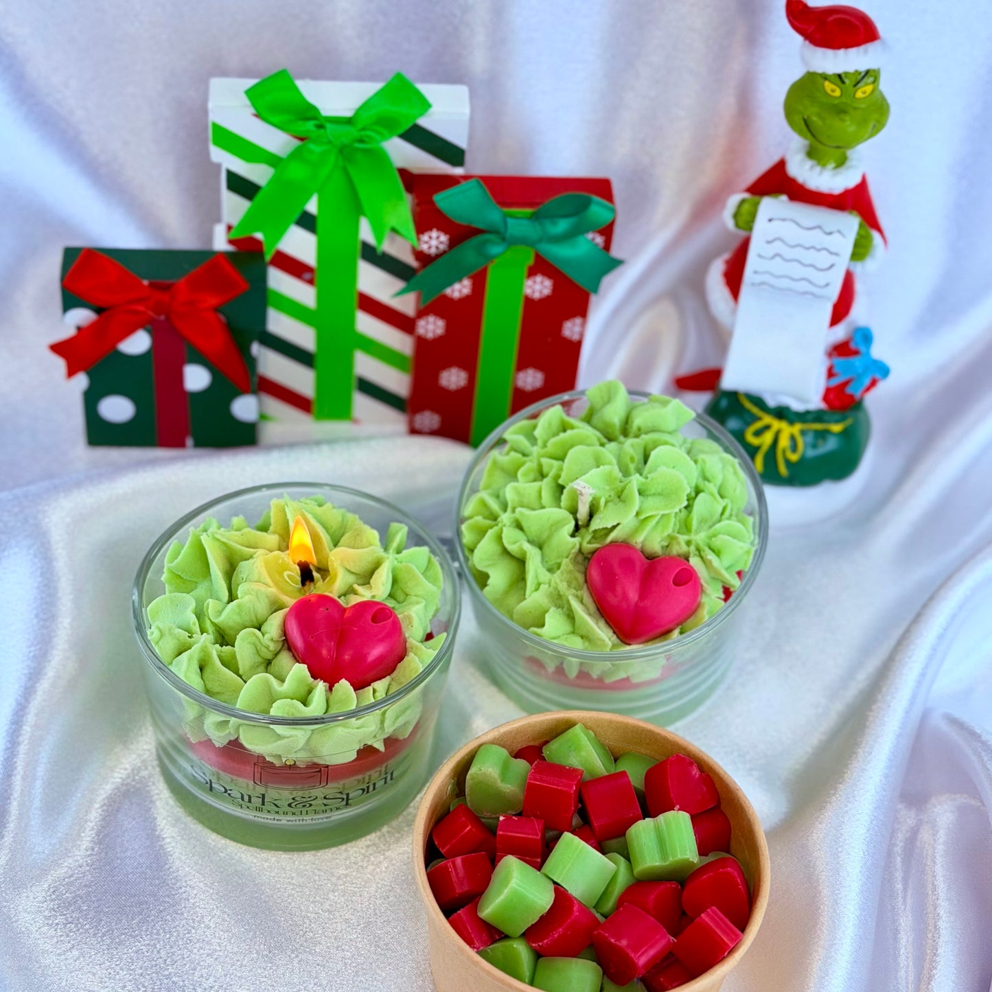 Merry Grinchmas Candle 💚❤️