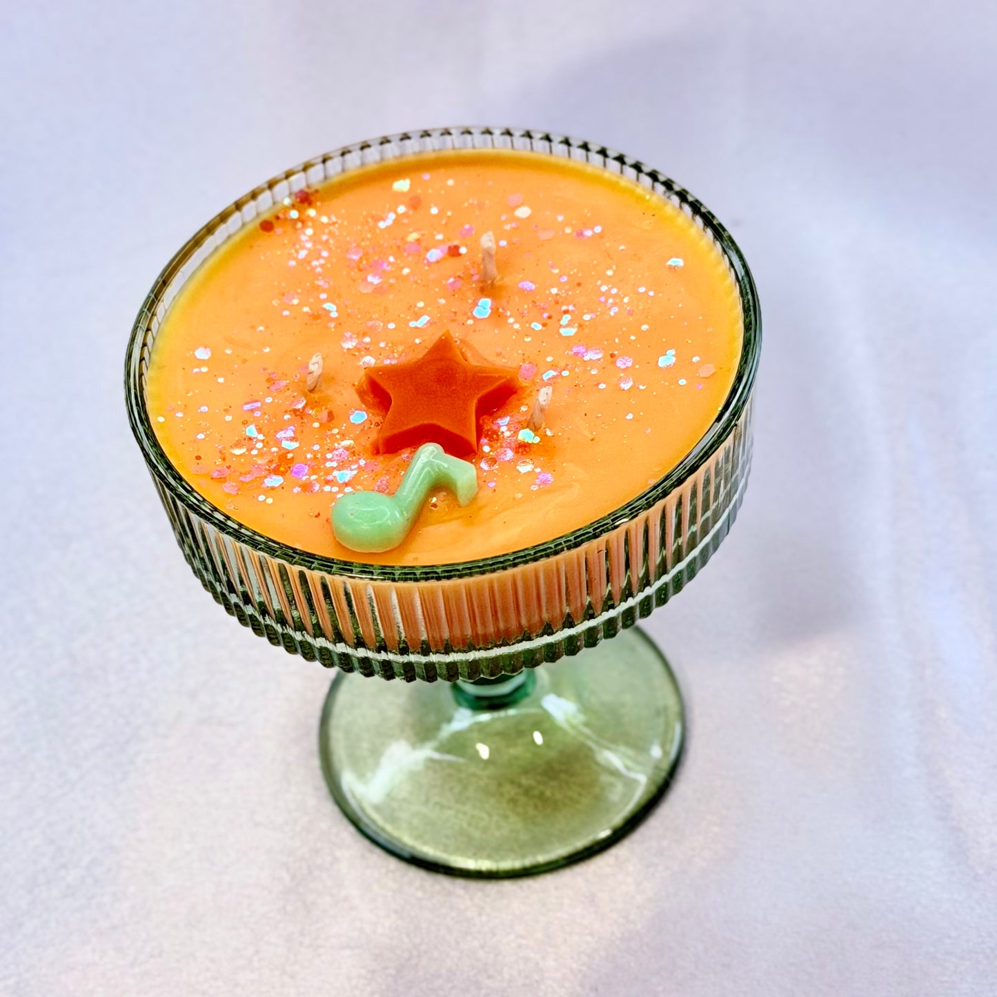Showgirl's Glow Candle 💃🍊